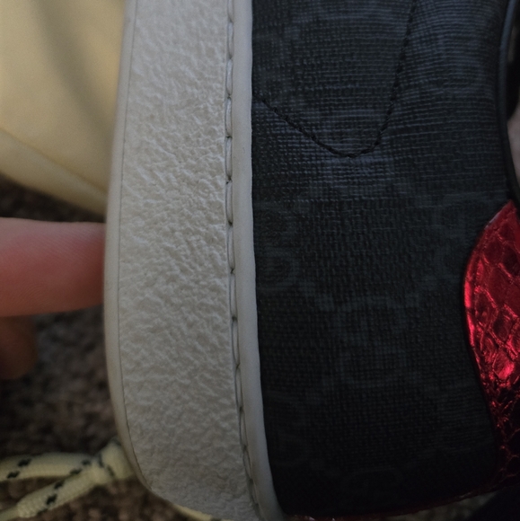 Gucci Ace supreme GG men's lowtops sneakers - Picture 4 of 8